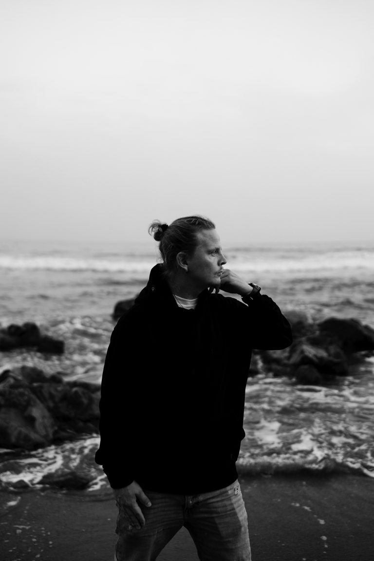 Why a 400 GSM Hoodie Made in Portugal is the Ultimate Investment